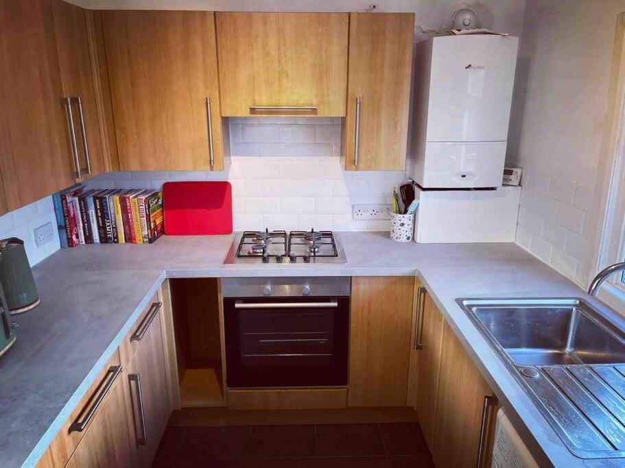 Chester/Handbridge Sleeps 9 + Netflix Hough Green Eksteriør bilde